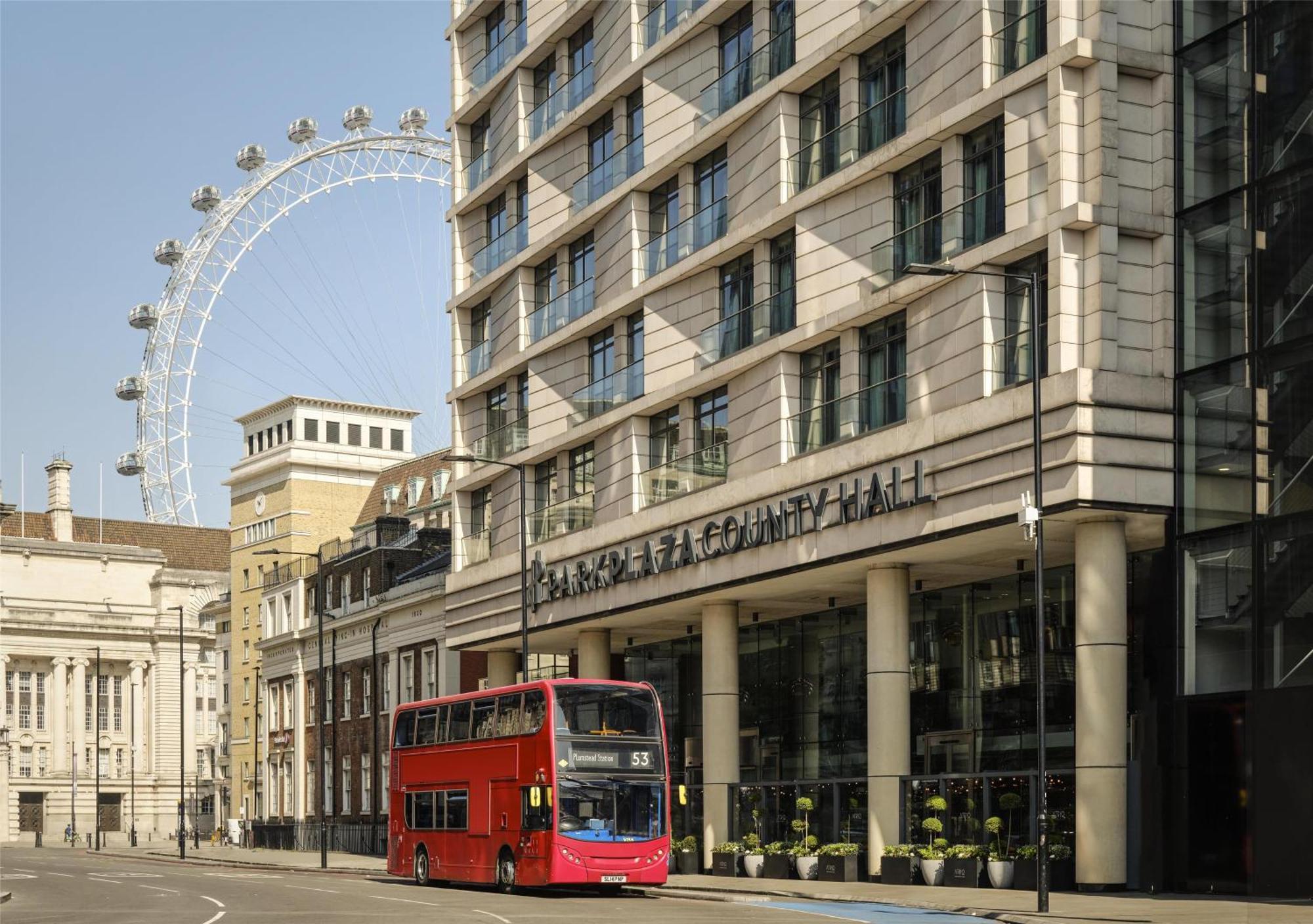 Hotel Park Plaza County Hall London
