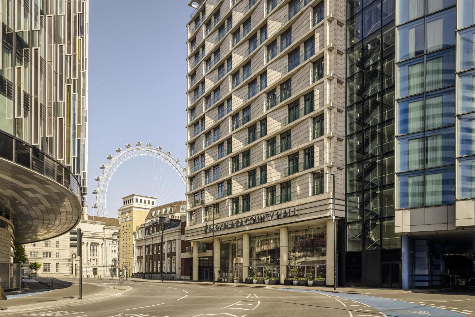 Park Plaza County Hall Hotel 4*